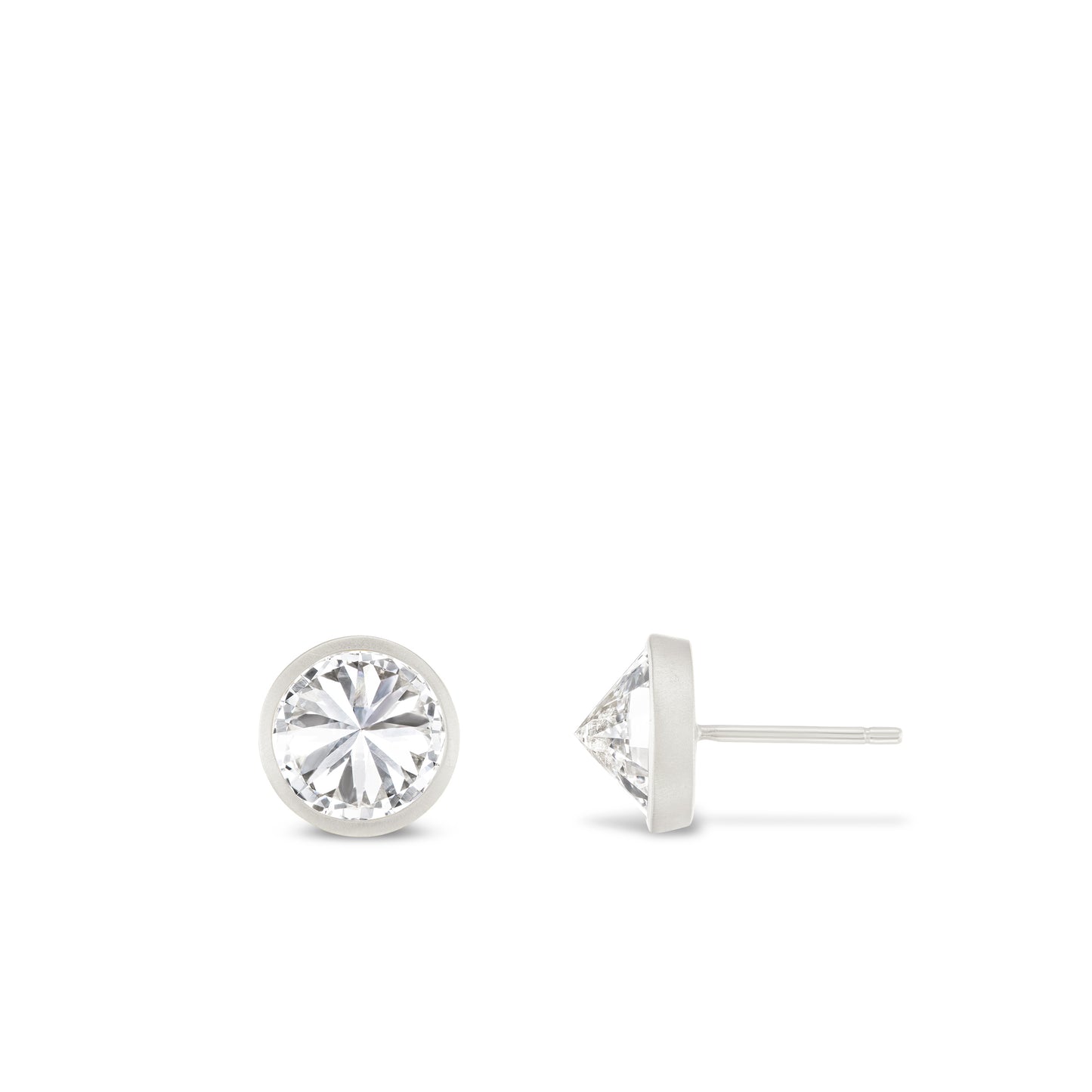 Upside Down Diamond WHOTE GOLD ROUND Studs Medium (Pair)